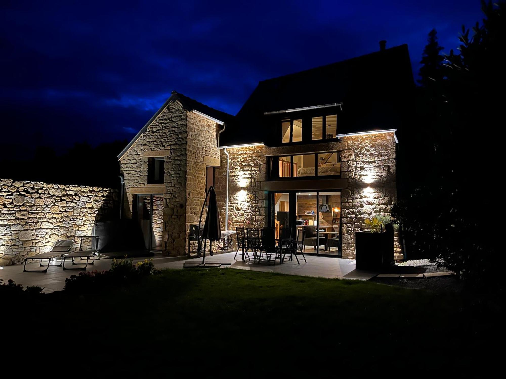 Maison D'Hote Avec Sauna Et Jacuzzi A La Campagne Les Portes du Coglais Zewnętrze zdjęcie