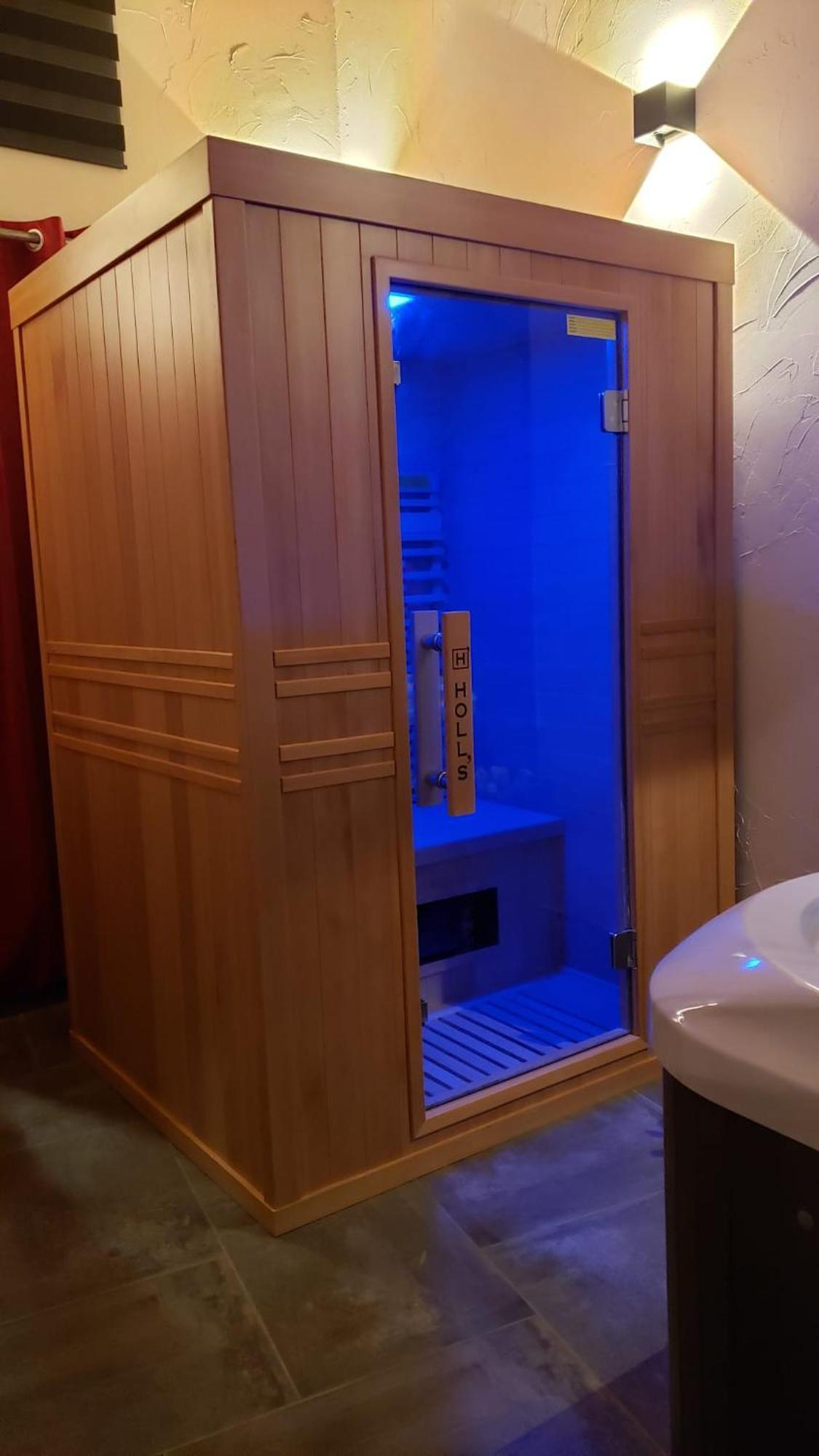 Maison D'Hote Avec Sauna Et Jacuzzi A La Campagne Les Portes du Coglais Zewnętrze zdjęcie